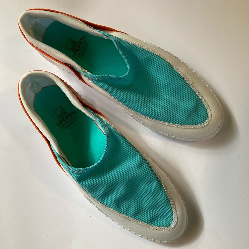 Sperry deck shoe, aqua/orange/white, 10M, $22.